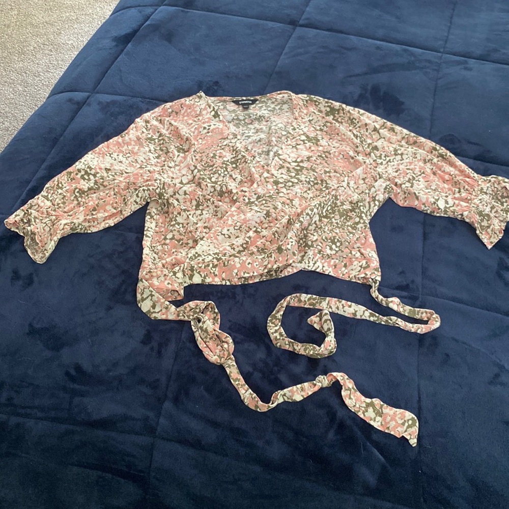 NWOT Express top